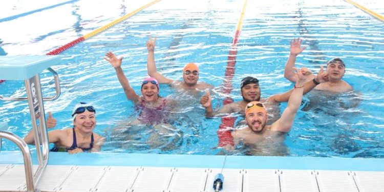 Cecufid lanza convocatoria para clases de natación en sus complejos acuáticos