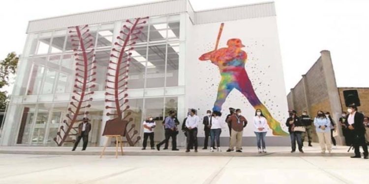 Inauguran la primera escuela PROBEIS