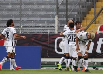 Los Pumas rugen en el Jalisco