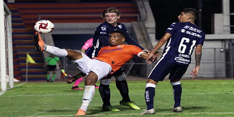 Correcaminos y Pumas Tabasco no se hacen daño