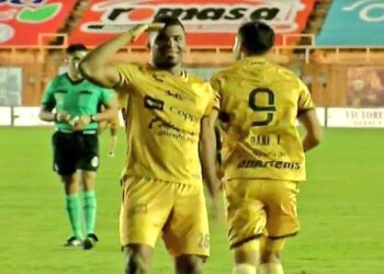 Dorados derrotan como visitantes a Alebrijes