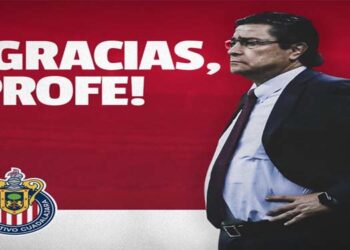 Luis Fernando Tena, deja de ser técnico de Chivas