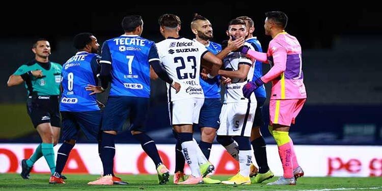 Pumas y Rayados dividen puntos