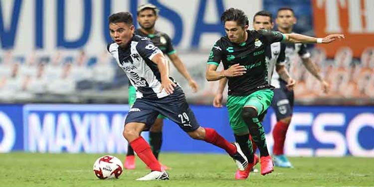 Rayados rescató el empate en casa ante Santos