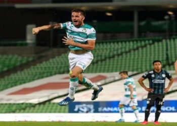 Santos se impone a Querétaro