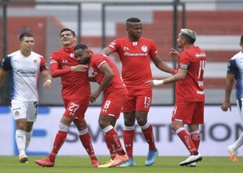 Toluca vence por la mínima a Chivas