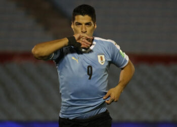 Uruguay inicia con victoria su camino a Qatar 2022