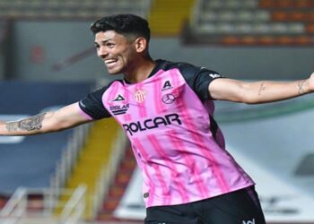 Necaxa vence a Toluca y liga su cuarto triunfo consecutivo