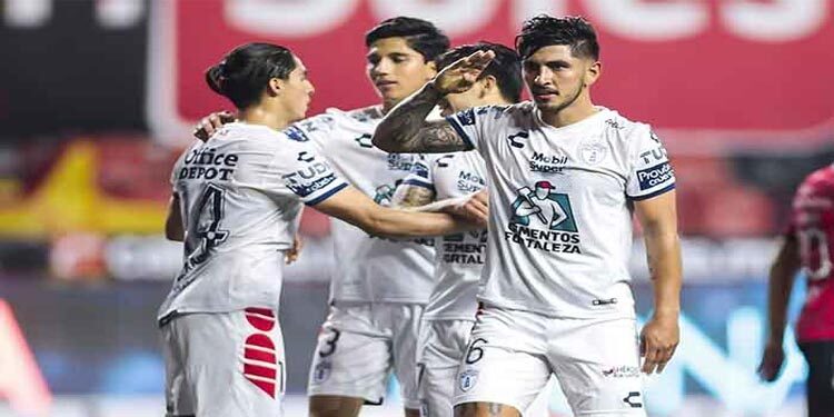 Pachuca sale con los tres puntos del Estadio Caliente