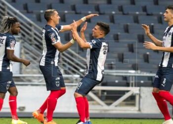 Rayados vence al Puebla