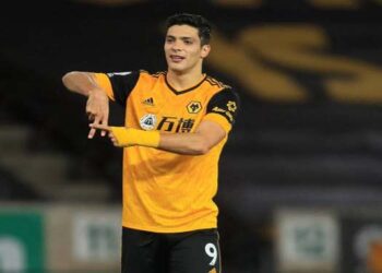 Raúl Jiménez anota gol en el empate del los Wolves ante el Newcastle