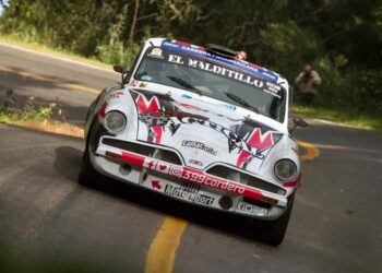 Con varias horas de retraso llega la Carrera Panamericana a Morelia