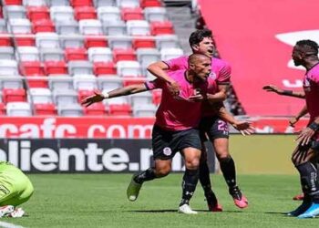 Toluca vence a los Xolos y se meten a zona de repechaje