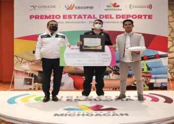 Ángel David Alvarado Santín, recibió el Premio Estatal del Deporte 2020