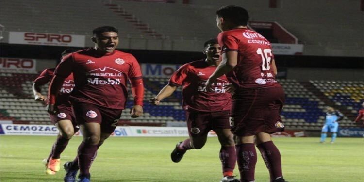 Mineros toma ventaja en la ida de los Cuartos de Final