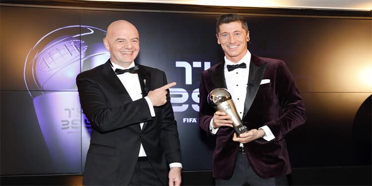 Robert Lewandowski gana el Premio The Best 2020