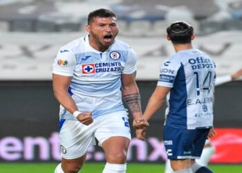 Cruz Azul consigue su primera victoria del Clausura 2021