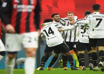 La Juventus le quita el invicto al Milan