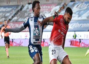 Pachuca rescata el empate ante FC Juárez