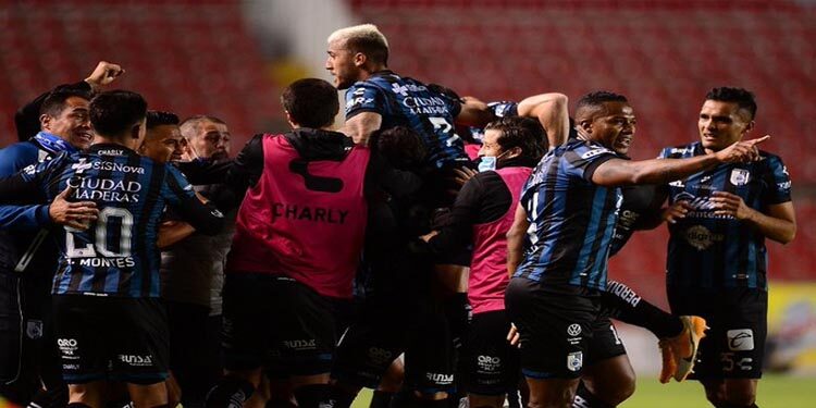 Los Gallos cantaron en casa