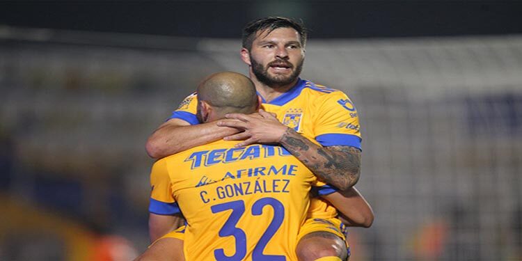 Tigres le abolla la corona al León