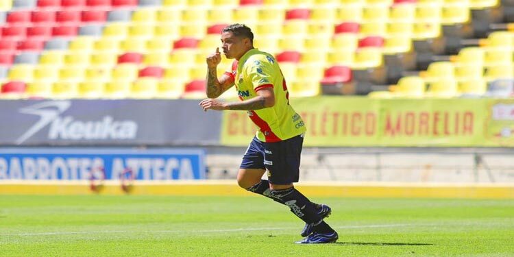 Los Canarios vuelan al Liderato General