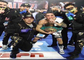 Óscar Valdez es el nuevo Campeón Superpluma del CMB