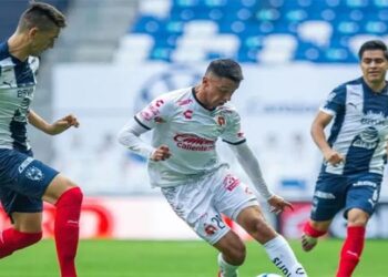 Los Xolos rescatan el empate ante Rayados