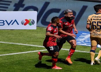 Toluca vence a Pumas y mantiene el liderato general