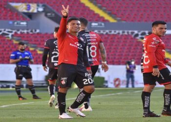 Los zorros siguen enrachados