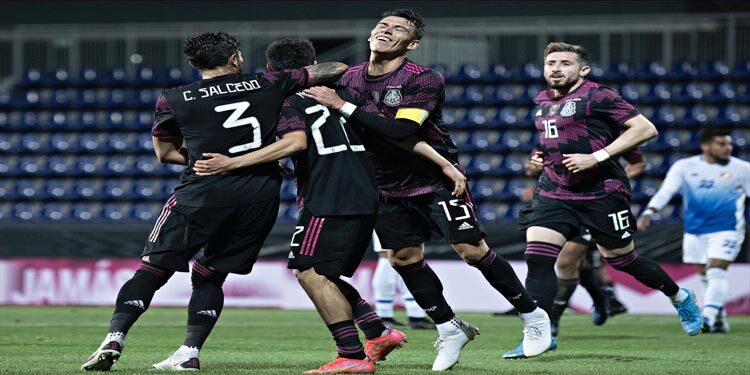 México ciera su gira por Europa con triunfo ante Costa Rica