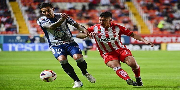 Necaxa y Pachuca dividen puntos