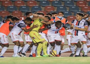 Cimarrones vencen en penales a los Venados y avanzan a los Cuartos de Final