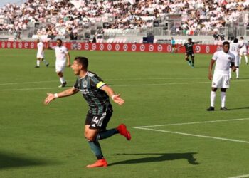 ¡Esta de Vuelta! Javier Hernández anotó doblete en el triunfo del LA Galaxy
