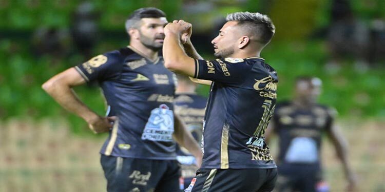 León vence a FC Juárez y llega a cinco victorias consecutivas