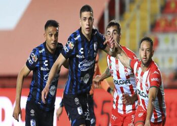 Rayos y Gallos no se hacen daño