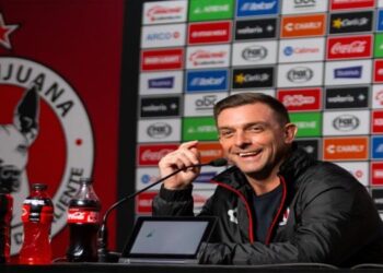 OFICIAL | Pablo Guede, renunció a la dirección técnica de los Xolos