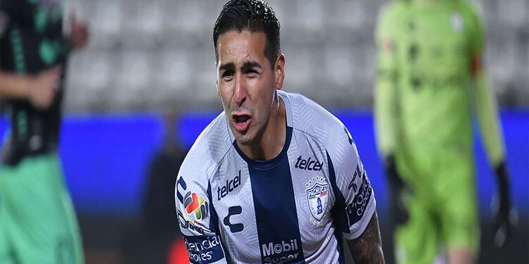 Pachuca vence al Santos y aún aspiran a Repechaje