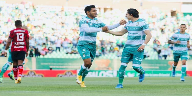 Santos vence al Toluca y quiere su pase directo a la Liguilla