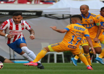 Chivas y Tigres pactan el empate; ambos están en el Repechaje