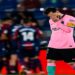 Barcelona empata con Levante y se aleja del título