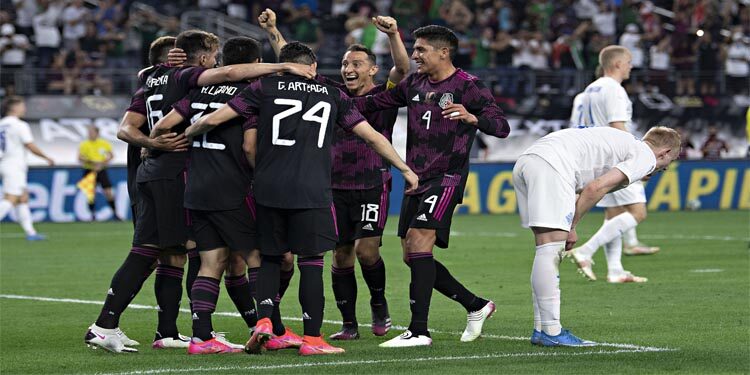 OFICIAL | Javier Ledesma seguirá siendo Canario