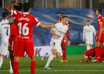 El Real Madrid rescata el empate ante el Sevilla