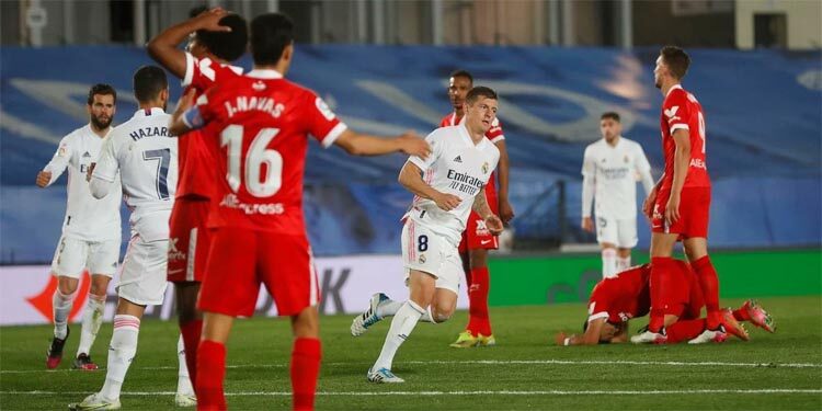 El Real Madrid rescata el empate ante el Sevilla