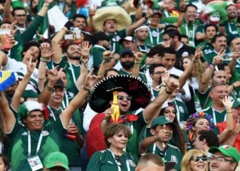 FIFA sanciona a México con dos partidos de veto por grito homofóbico