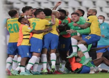 Copa América | Brasil mantiene el invicto y asegura el liderato del Grupo B