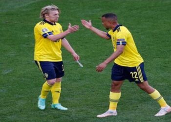 Suecia gana y se enfila hacia los Octavos de Final