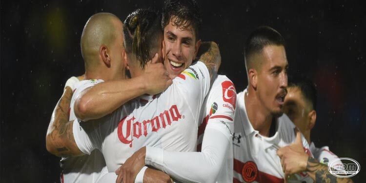 Toluca hace la diablura en la Frontera