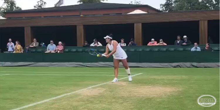 Julia García tiene un debut triunfal en Wimbledon
