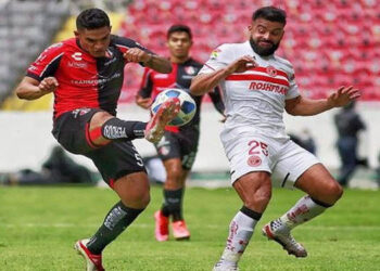 Atlas falla un penal y empata a cero goles con Toluca